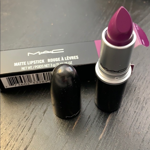 Mac Matte Lipstick Heroine Nwt